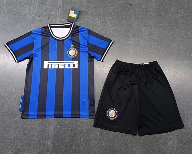 Real Madrid Football Jerseys Kids Jersey and Shorts Set product detail image 25