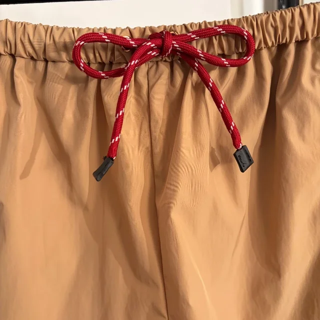 Miu Shorts Nylon with elastic drawstring waist and zip pockets product detail image 6
