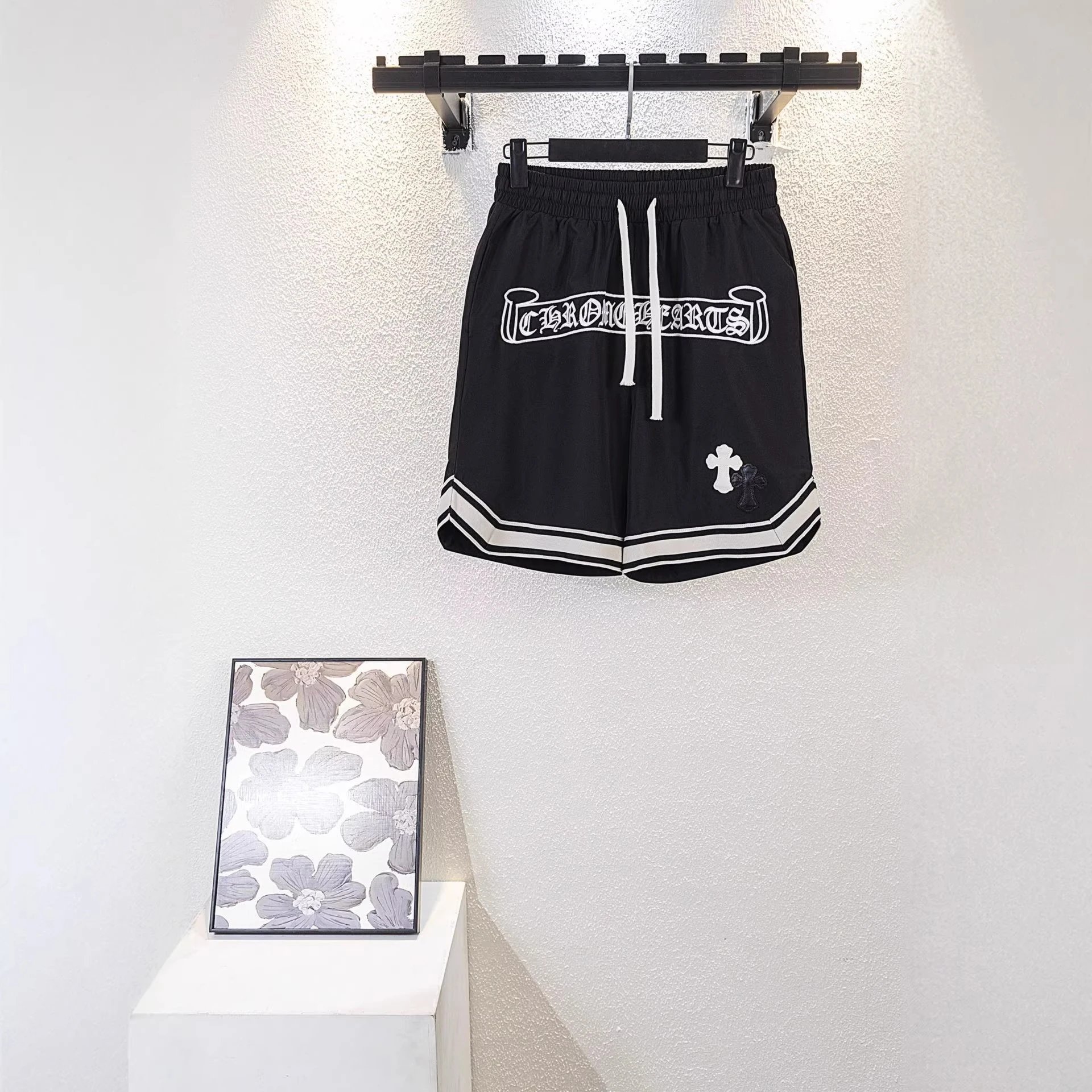 Chrome Hearts Shorts Logo Embroidered Drawstring with Cross Motif image 3