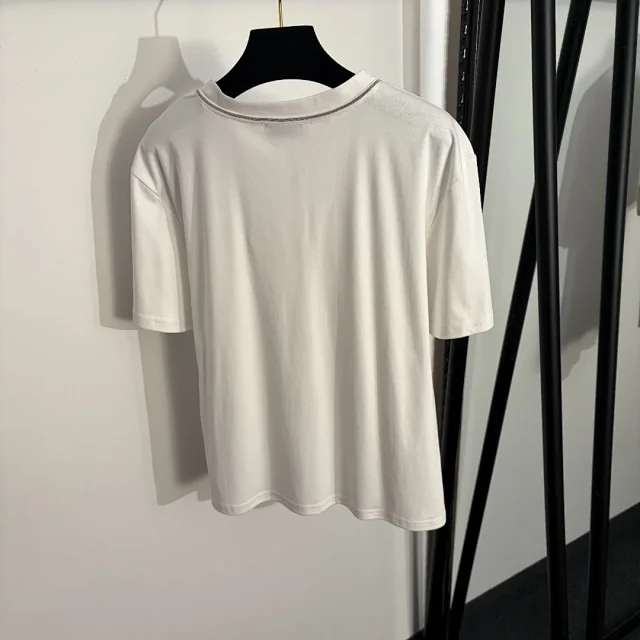 Unbranded T-Shirts V-neck short-sleeve chain-trim T-shirt product detail image 3