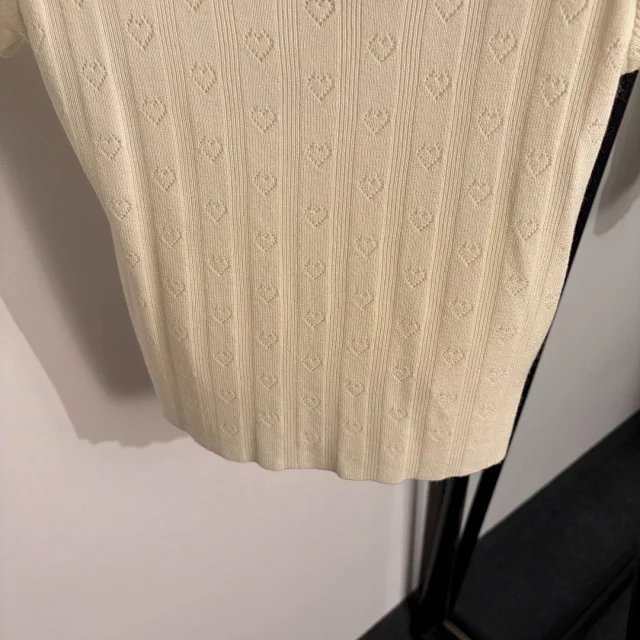 Miu Knitwear Short-Sleeve Heart Pointelle Knit Top with Bow Detail product detail image 5