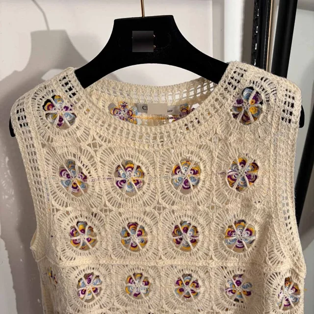 Dior Vests Floral Crochet Knit Vest product detail image 4