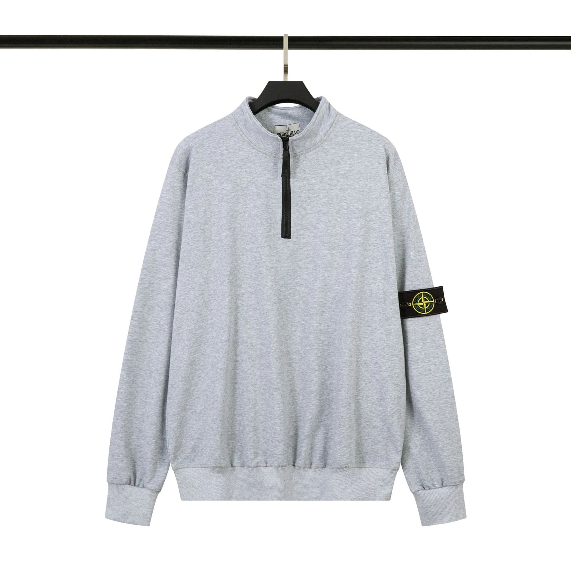 Stone Island Hoodies & Sweatshirts Crewneck Sweatshirt with Compass Badge — 911 Light gray