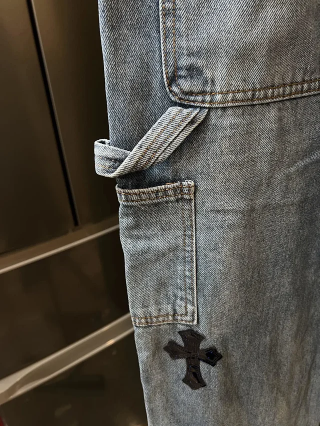 Unbranded Jeans Light-wash carpenter with cross appliqués product detail image 17
