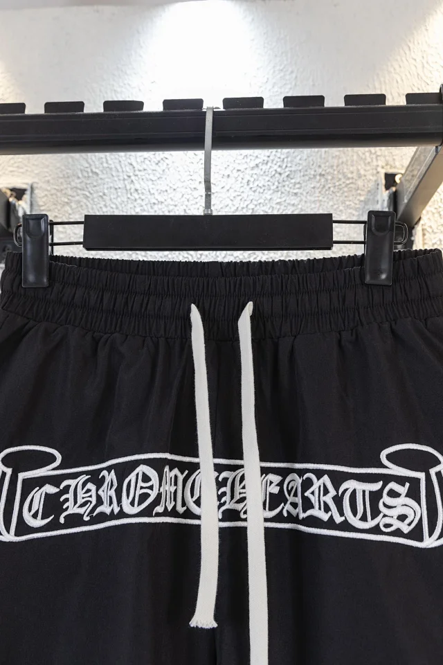 Chrome Hearts Shorts Logo Embroidered Drawstring with Cross Motif product detail image 5
