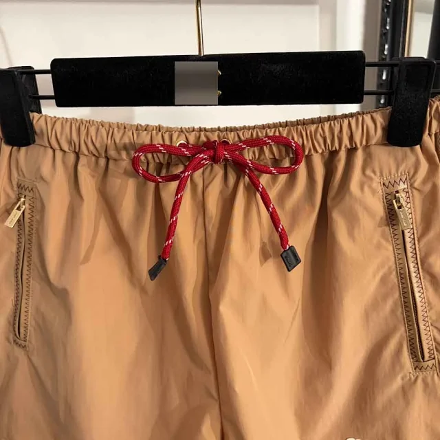 Miu Shorts Nylon with elastic drawstring waist and zip pockets product detail image 4