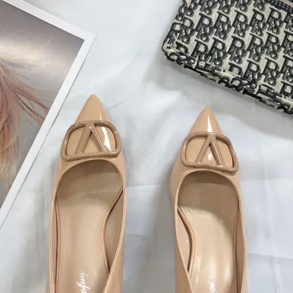 Valentino Rockstud VLOGO Pointed-Toe Stilettos Nude - 31