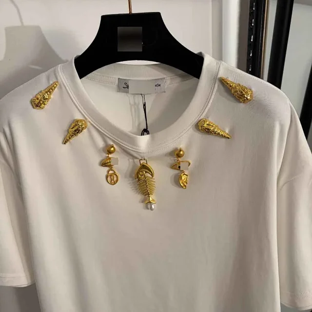 Unbranded T-Shirts Oversized T-Shirt with Gold Fishbone Pendant Embellishments product detail image 4