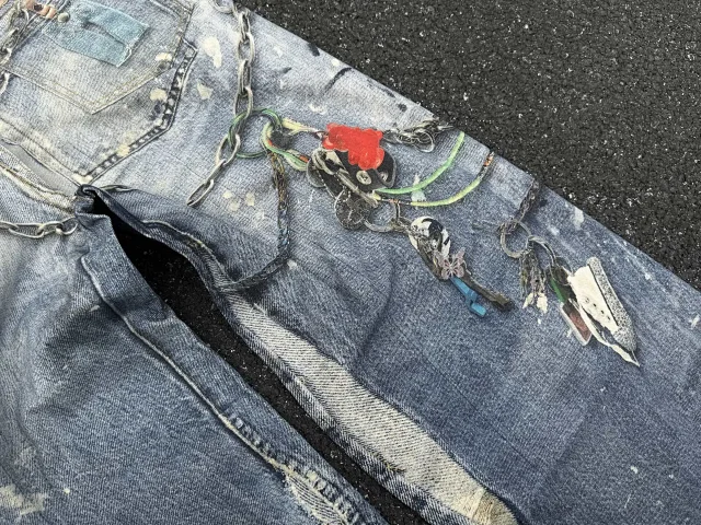 Vance Studios Jeans Wide-Leg Distressed Chain-Embellished product detail image 12