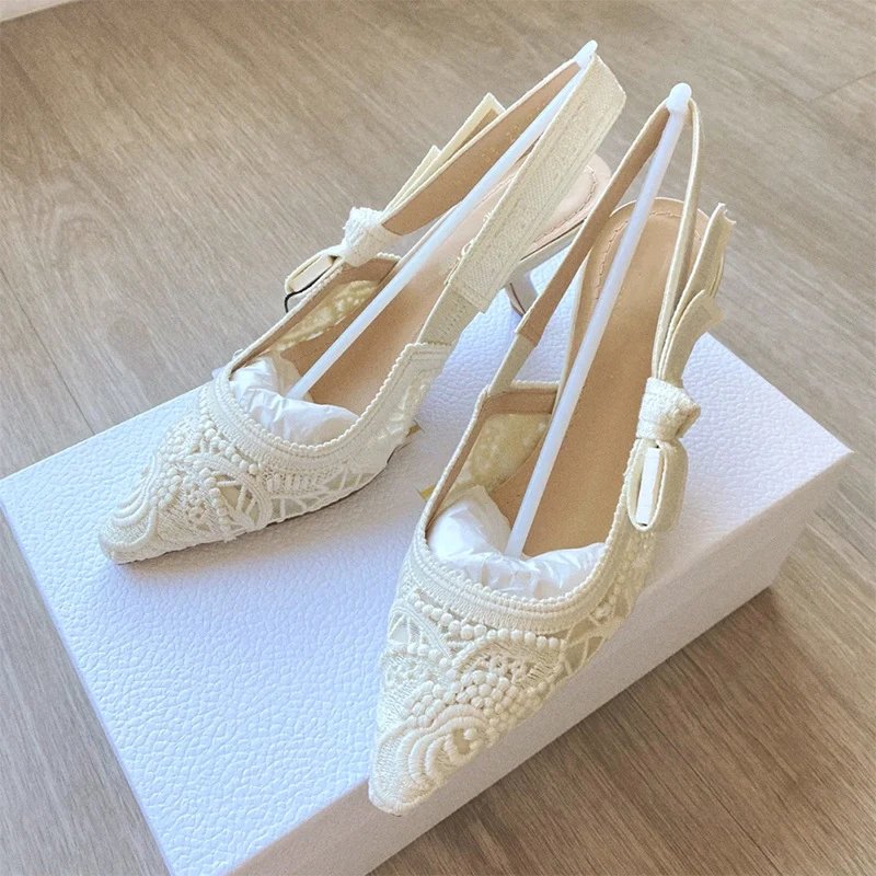 Lace Pointed Toe Whi
