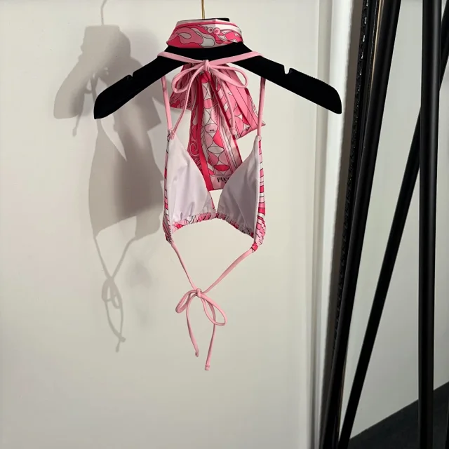 Gucci Swimwear Triangle Bikini Set product detail image 4