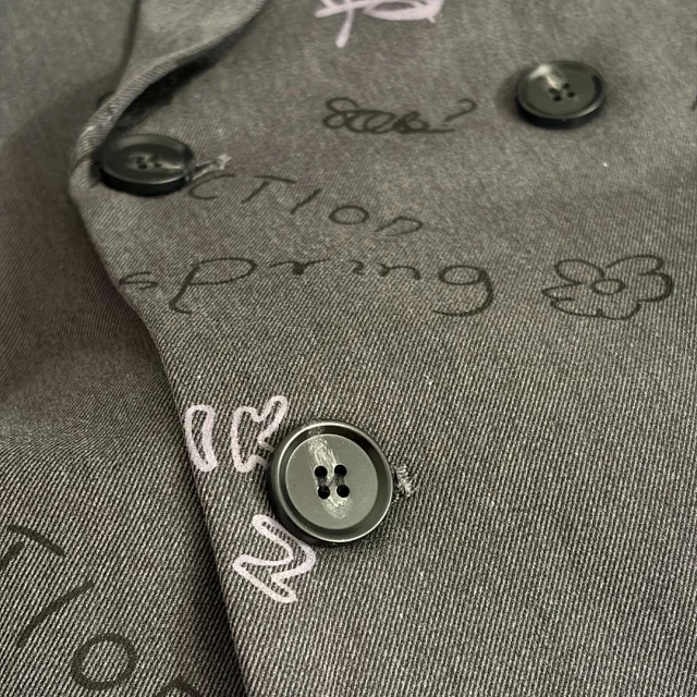 Chanel Vests Double-Breasted Graffiti Print Vest product detail image 7