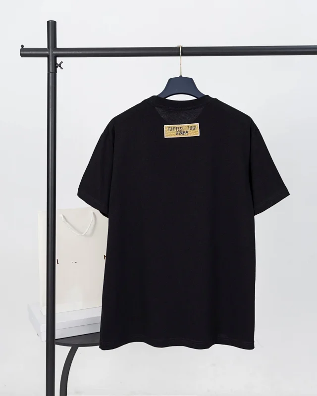 Louis Vuitton T-Shirts Short-Sleeve Graphic Print T-Shirt product detail image 35