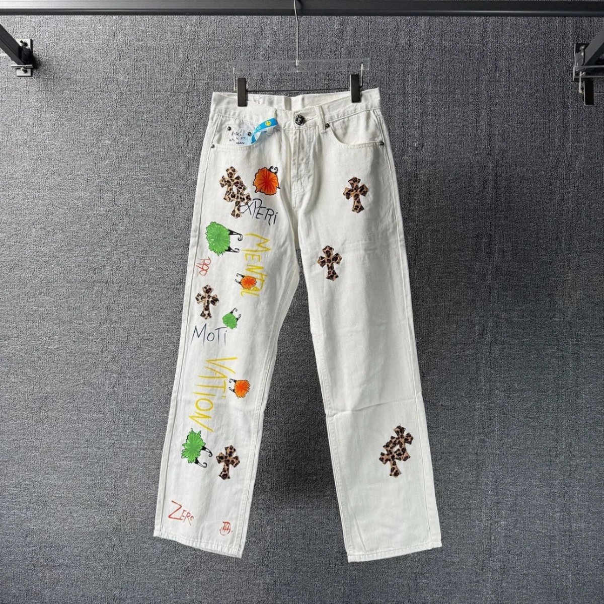 White Embroidered Pa