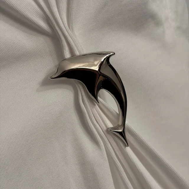 Unbranded T-Shirts Shark-pin gathered front short-sleeve T-shirt product detail image 6