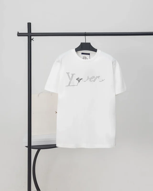 Louis Vuitton T-Shirts Short-Sleeve Graphic Print T-Shirt product detail image 40