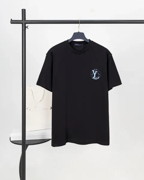 Design Five Heads Graphic White T-Shirt - 48