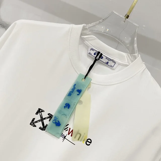 Off-White T-Shirts Short-Sleeve Logo Print product detail image 20