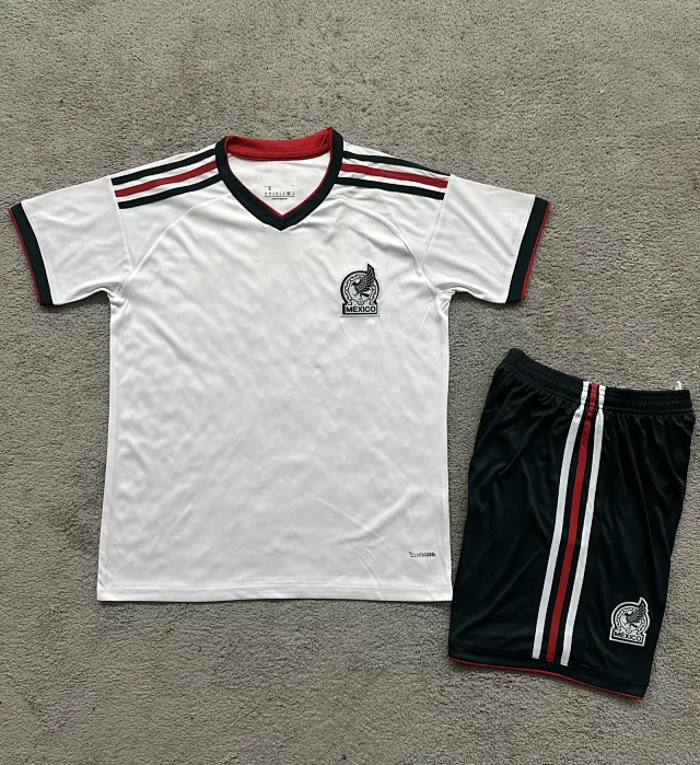 Adidas Football Jerseys Children's national team jersey and shorts set product detail image 2