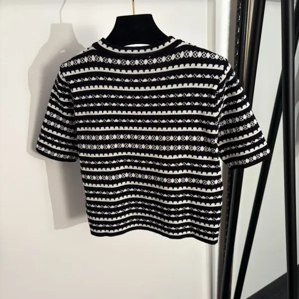 Miu Miu Knit Set Black and White Geometric Pattern Two-Piece Set - 5