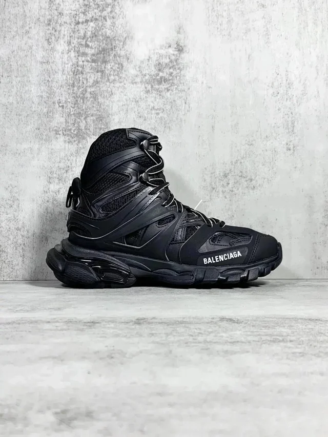 Balenciaga Sneakers Track Hike high-top product detail image 1