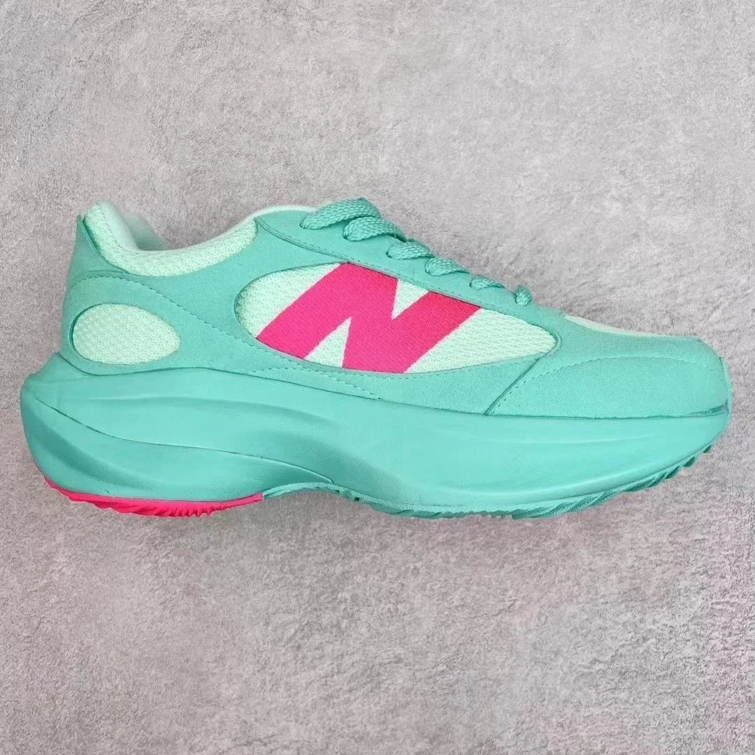 New Balance Sneakers AURALEE x Warped Runner — TG AURALEE x New Balance Green powder