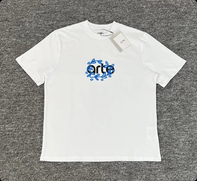 Arte T-Shirts Graphic Print T-Shirt product detail image 20
