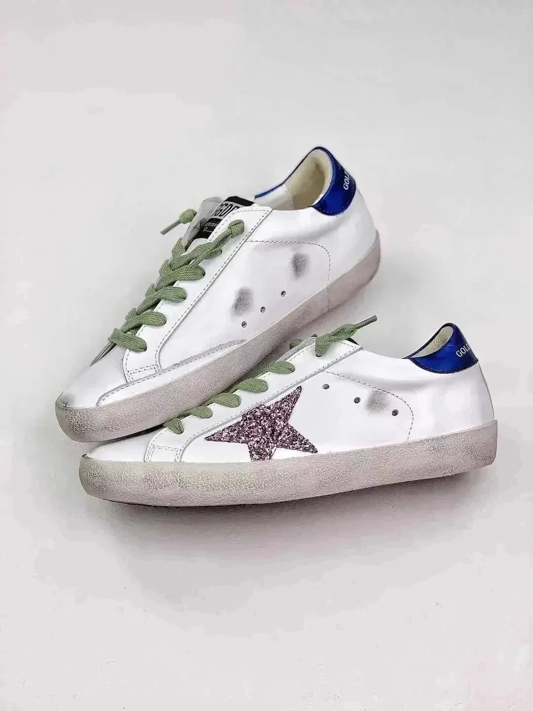 Golden Goose Sneakers Super-Star star-detail — GGDB Blue-Tailed Bright Star