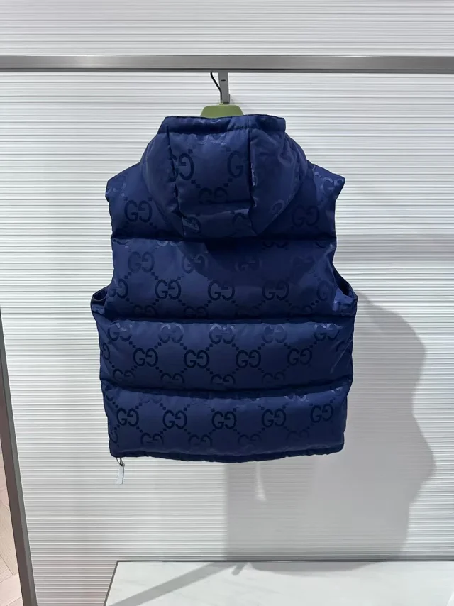 Gucci Vests Hooded Monogram Puffer Vest product detail image 10
