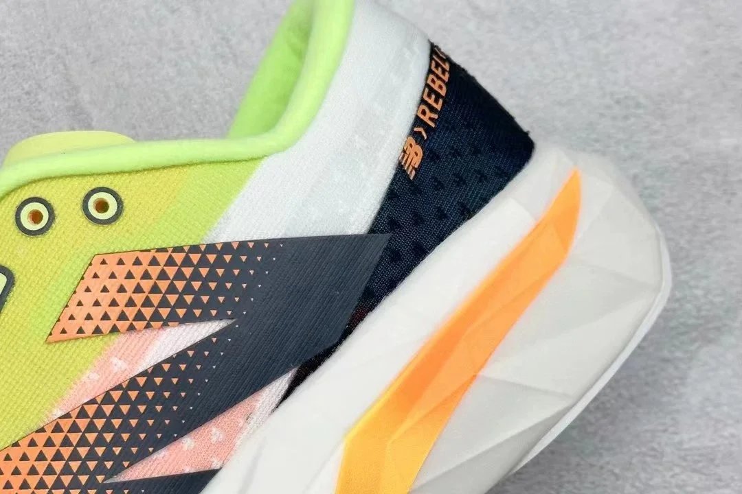 New Balance Sneakers FuelCell Rebel v4 image 9