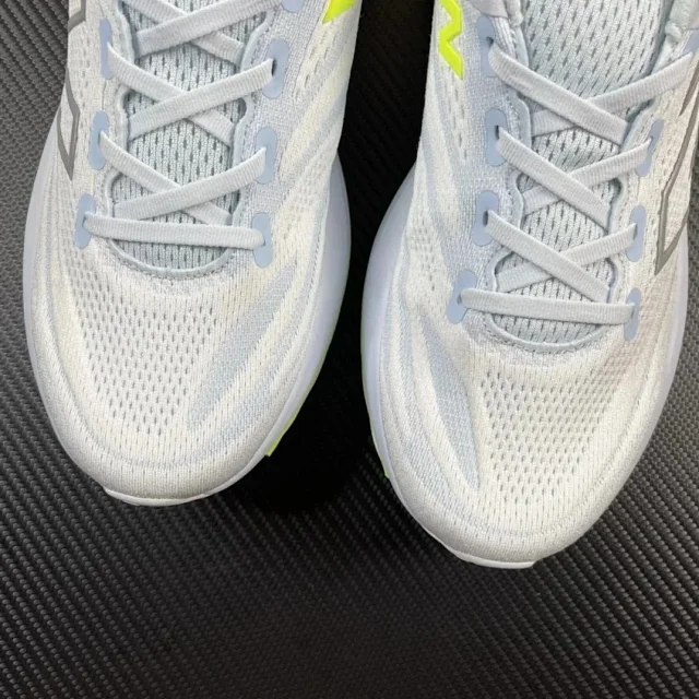 New Balance Sneakers Fresh Foam X Vongo v6 product detail image 9