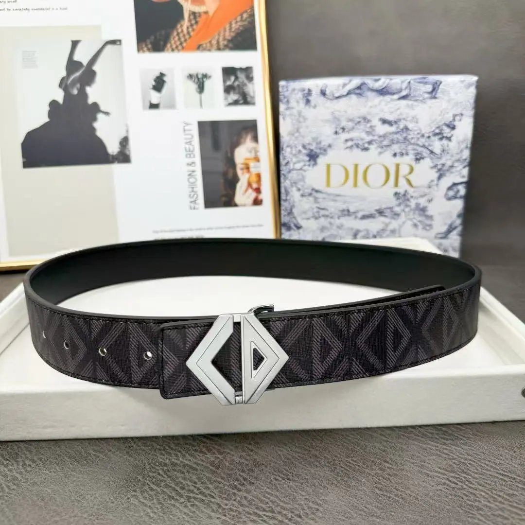 Dior Belts Oblique-pattern belt with logo buckle — Black-printed triangular CD with a silver buckle