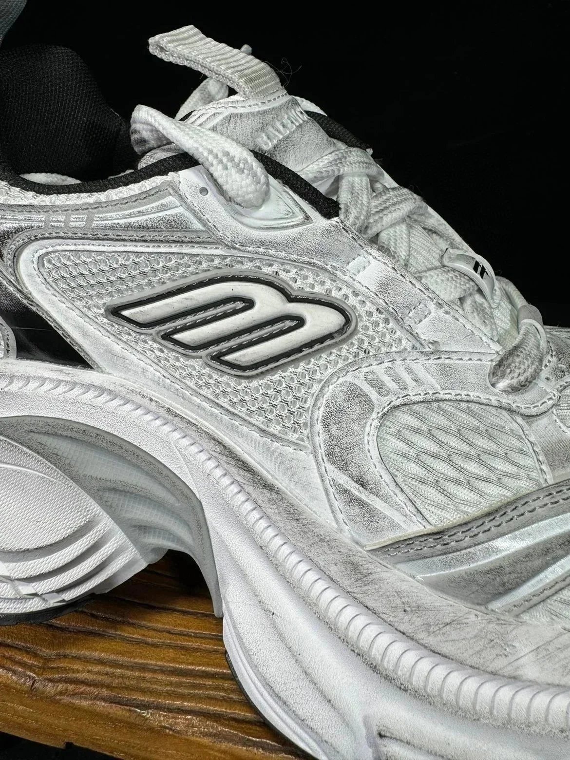 Skechers D'Lites Black Grey Chunky Sneakers