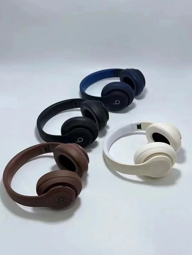 Beats Over-ear wireless headphones product detail image 33