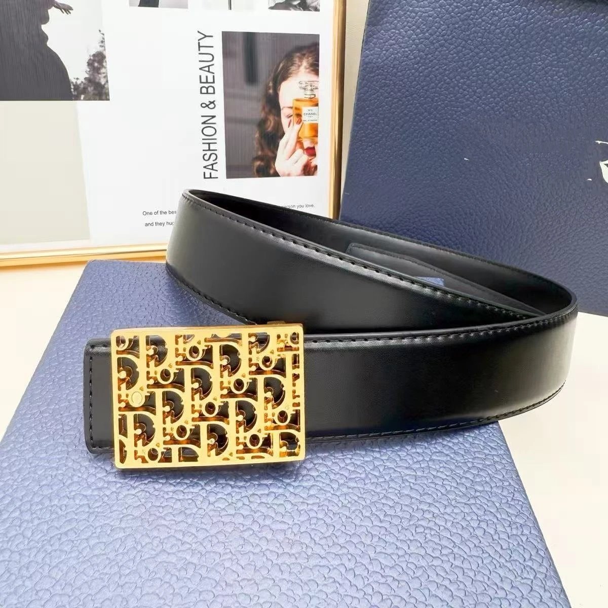 Unbranded Belts Black leather-look belt with rectangular monogram buckle image 2