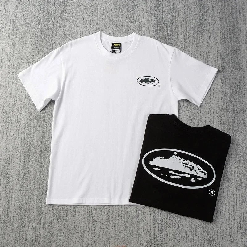 White Black Oval Island Graphic T-Shirt Casual