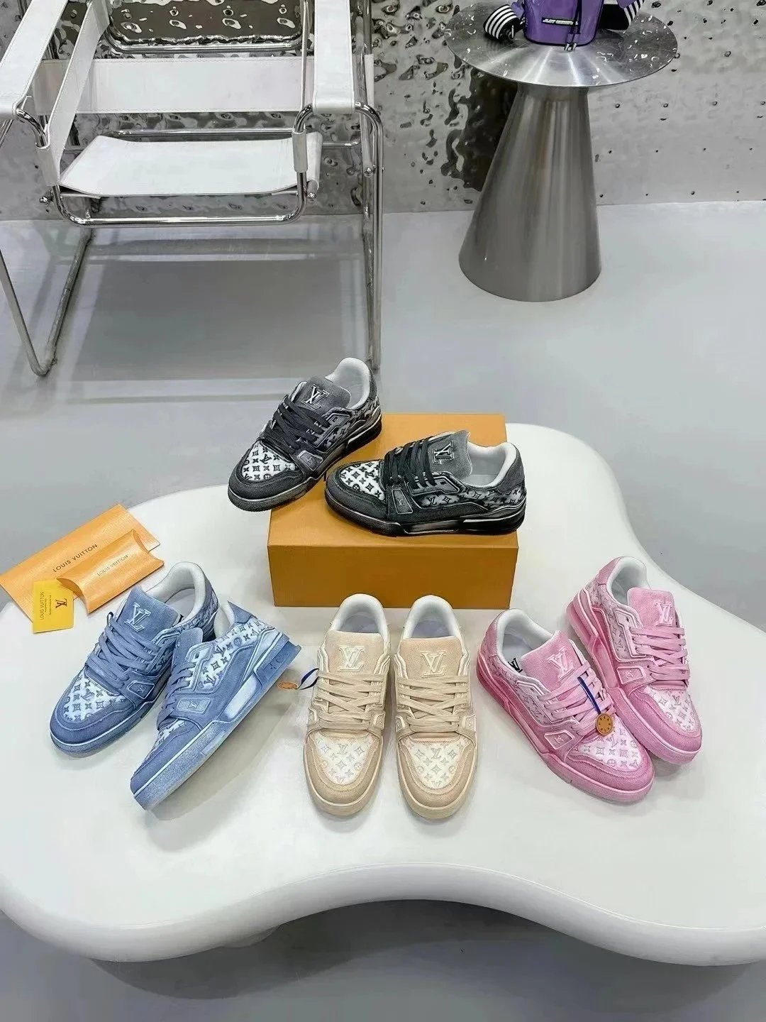 Louis Vuitton Trainer Monogram Blue Beige Pink Casual Sneakers