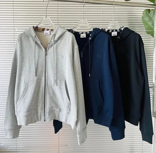Burberry Hooded sweatshirts with logo patch or embroidered equestrian motif product detail image 2