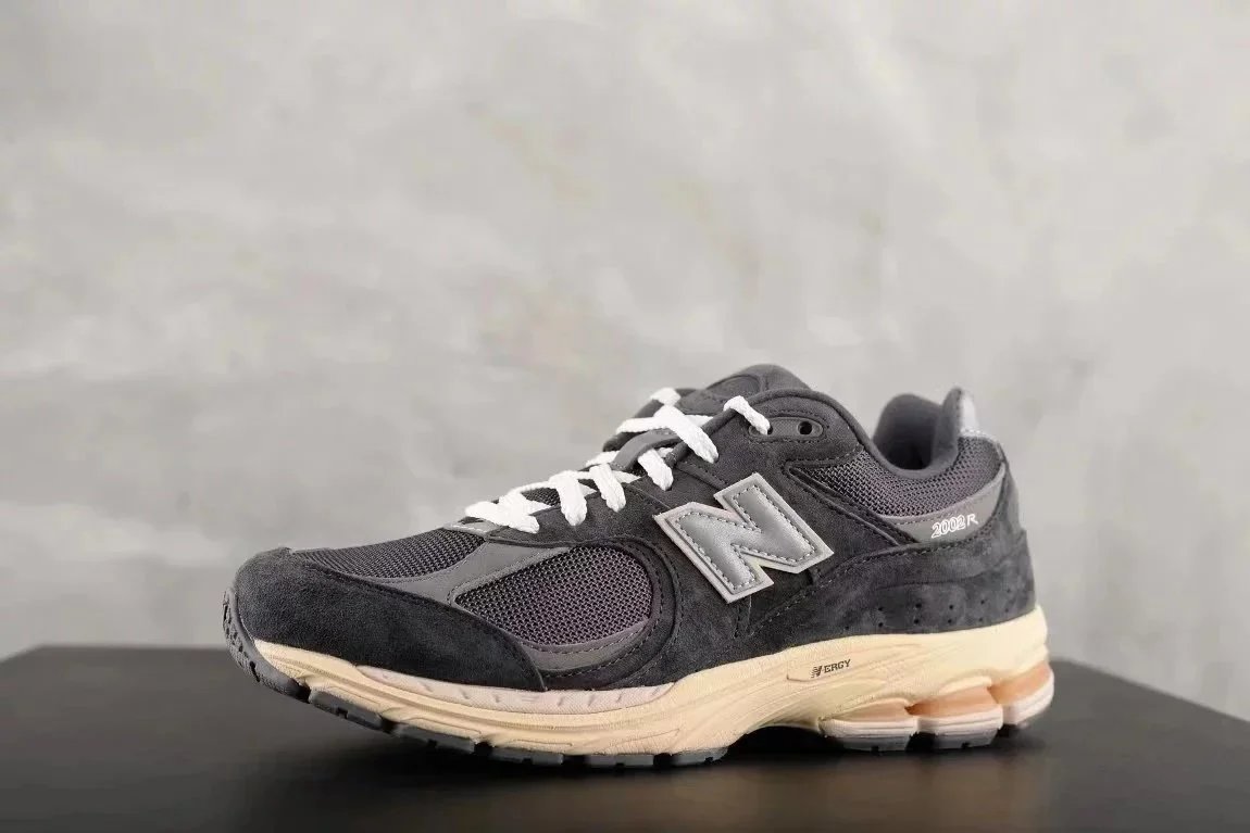 New Balance 993 Grey Olive White Retro Running Sneakers
