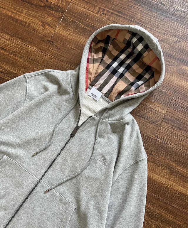 Burberry Hooded sweatshirts with logo patch or embroidered equestrian motif product detail image 9