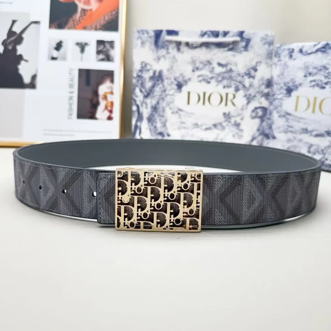 Dior Belts Oblique-pattern belt with logo buckle — Gray printed square DR with gold buckle