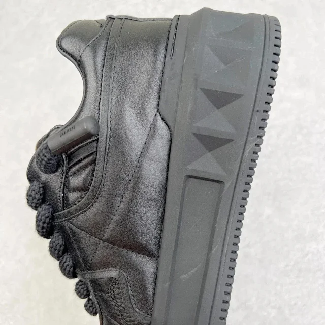 Valentino Garavani Sneakers One Stud XL platform product detail image 21