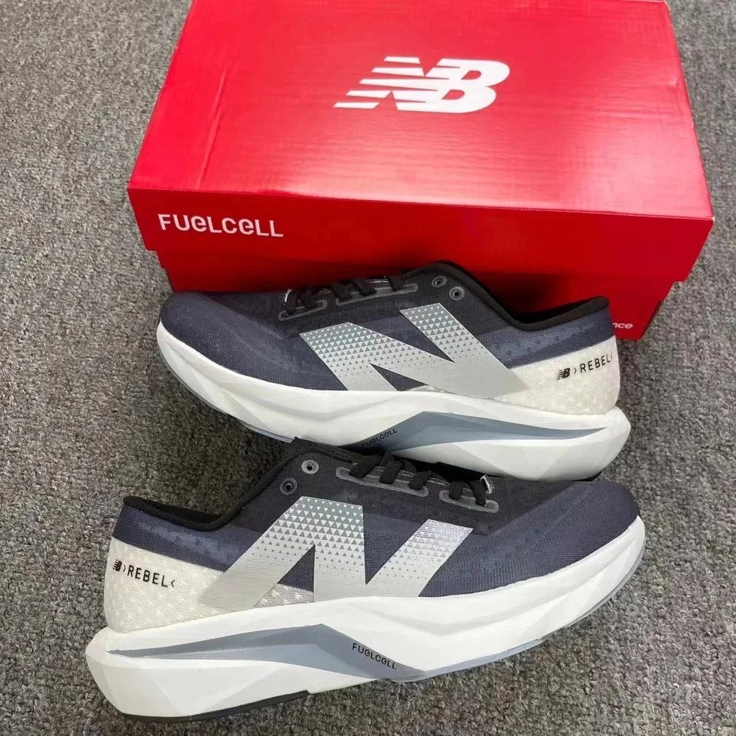 New Balance Sneakers FuelCell Rebel v4 — Purple-white