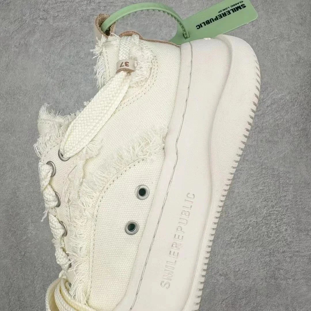 SMILEREPUBLIC Sneakers Classic Low.SP image 8