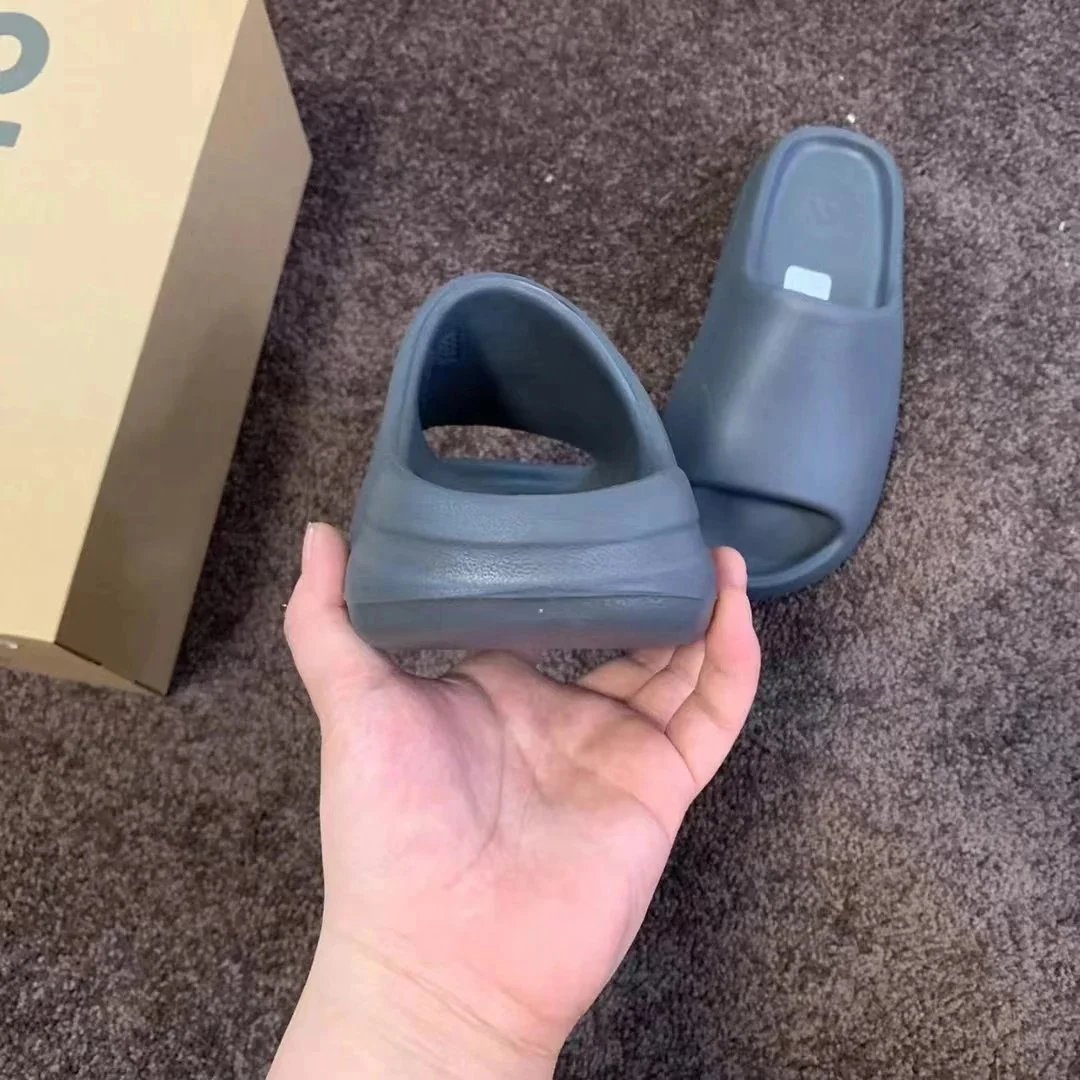 Yeezy Slide Grey Chunky Sole Slippers
