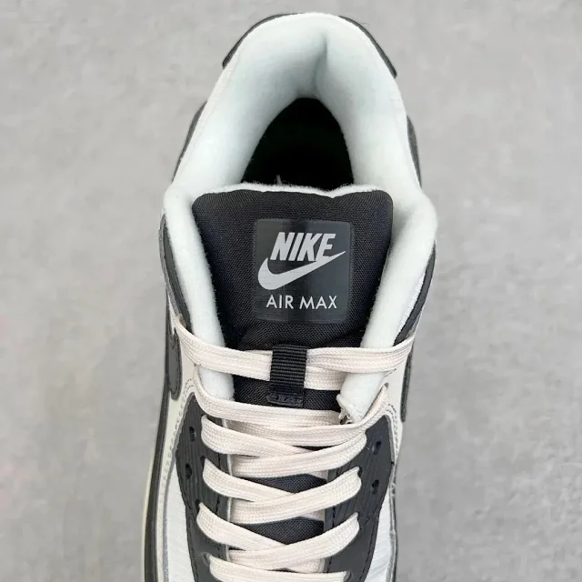 Nike Sneakers Air Max 90 product detail image 23