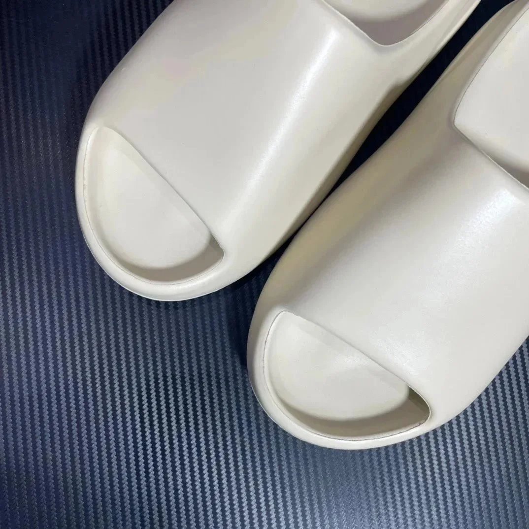Adidas Yeezy Slide Beige Green White Casual Slides