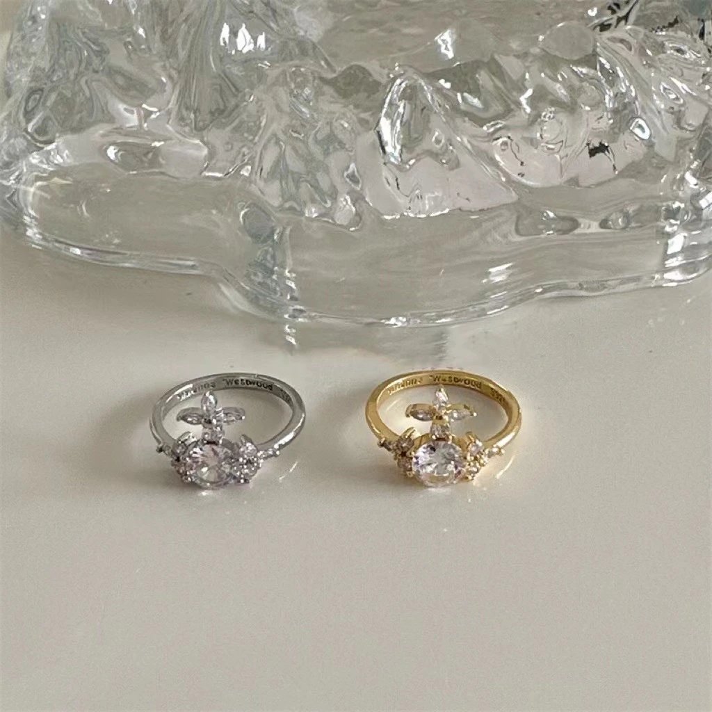 Silver Flower Design Clear Crystal Cluster Ring