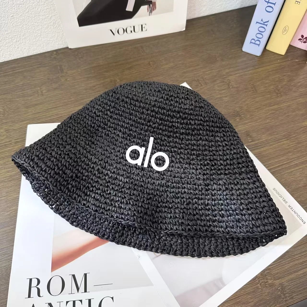 Alo Woven Bucket Hat Beige Black Summer Style
