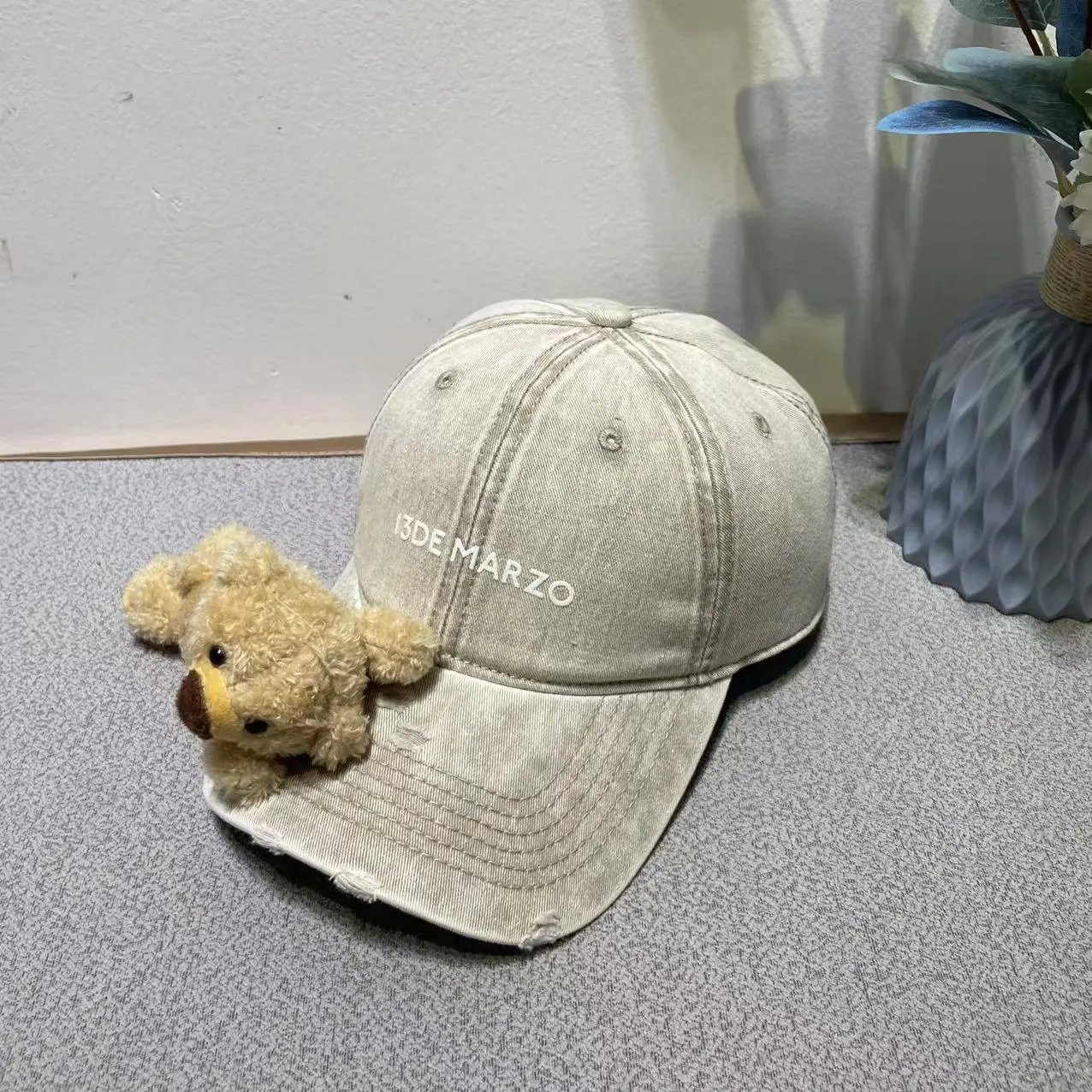 13DE MARZO Pink Beige Distressed Baseball Cap